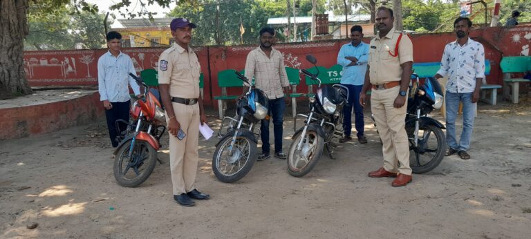 నెంబర్ ప్లేట్ లేకుండా వాహనం నడిపితే బండి సీజ్ : ఎస్సై సాంబమూర్తి