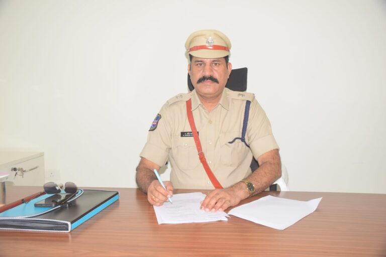 భూపాలపల్లి జిల్లా అదనపు ఎస్పీ అడ్మిన్ గా  నరేష్ కుమార్
