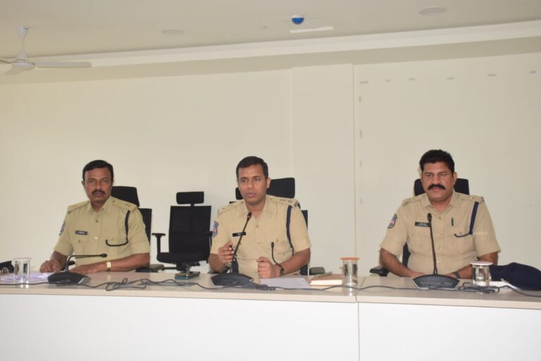 శాంతిభద్రతల పరిరక్షణలో కీలక పాత్ర పోషించాలి :  జిల్లా ఎస్పి 