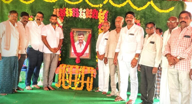 ప్రజల మనిషి పాడి దామోదర్ రెడ్డి