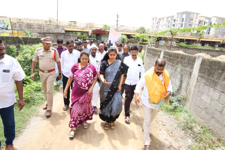 గత పాలకుల నిర్లక్ష్యంతో కుంటుపడ్డ అభివృద్ధి… ఎమ్మెల్యే నాయిని